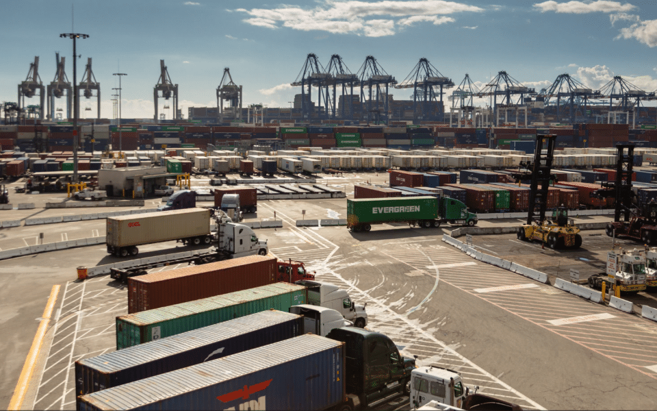 Real Time Location System Visy AREA – Vehicle Track-and-Trace